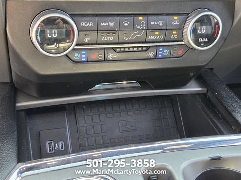 Used 2021 Ford Expedition XLT RWD image 20