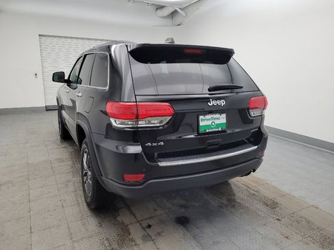 Used 2018 Jeep Grand Cherokee Limited image 6
