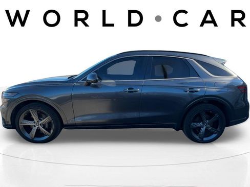 Used 2024 Genesis GV70 2.5T w/ Sport Prestige Package image 4