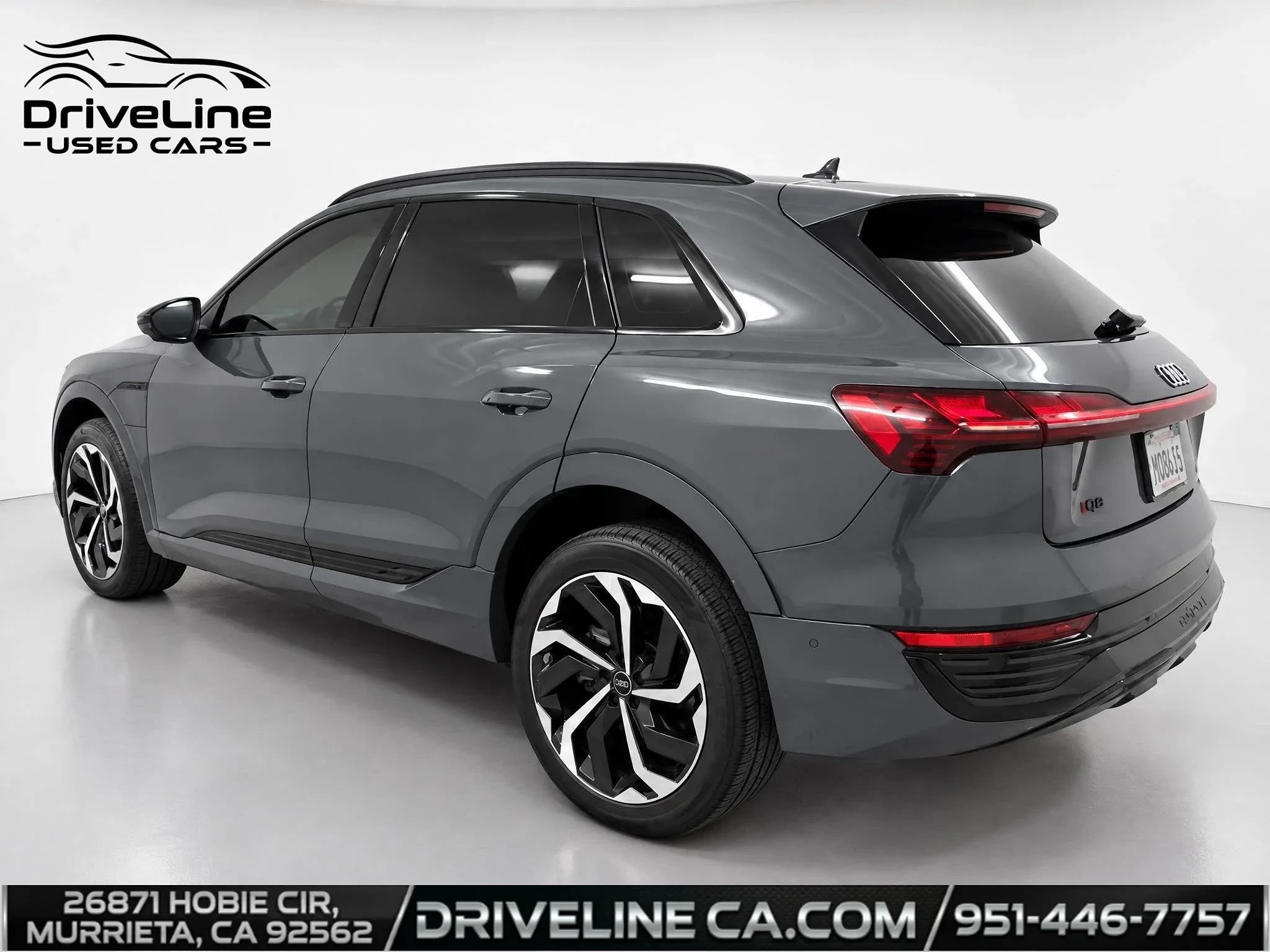 Used 2024 Audi Q8 e-tron Prestige w/ Prestige Package AWD/4WD image 4