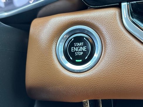 Used 2023 GMC Canyon AT4 w/ AT4 Premium Package AWD/4WD image 24