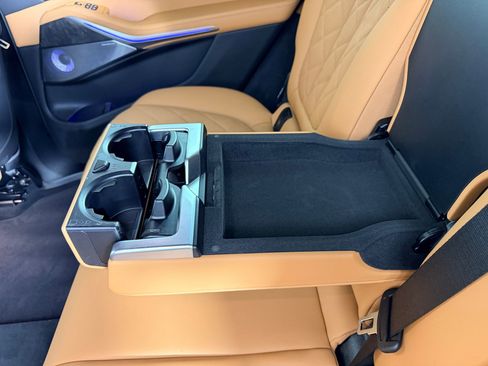Certified 2026 BMW X7 xDrive40i AWD/4WD image 22