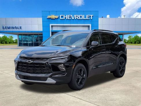 New 2026 Chevrolet Blazer LT w/ Midnight/Sport Edition FWD image 2