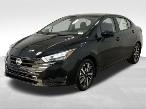 New 2025 Nissan Versa SV w/ Trunk Package image 6