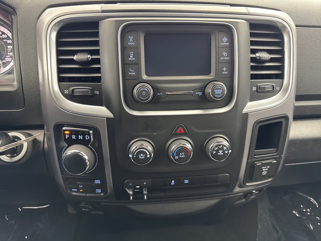 Used 2023 RAM 1500 Classic SLT w/ Protection Group AWD/4WD image 17