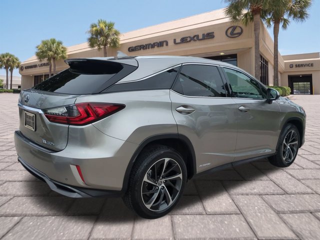 Used 2019 Lexus RX 450h AWD w/ Luxury Package image 4