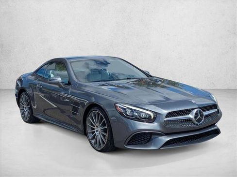 Used 2017 Mercedes-Benz SL 450 image 3