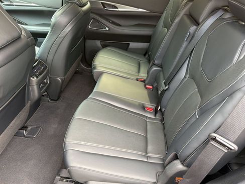 Used 2023 INFINITI QX60 Luxe w/ Performance Audio Package AWD/4WD image 22