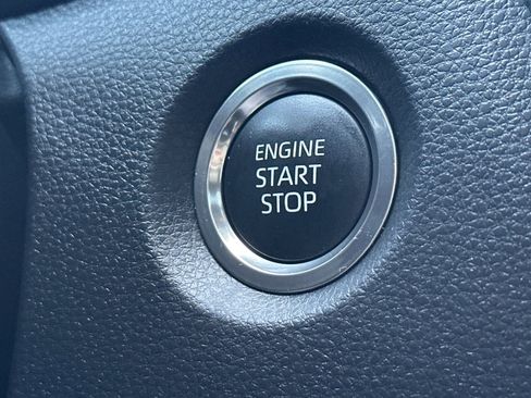 Used 2025 Toyota Corolla XSE image 28