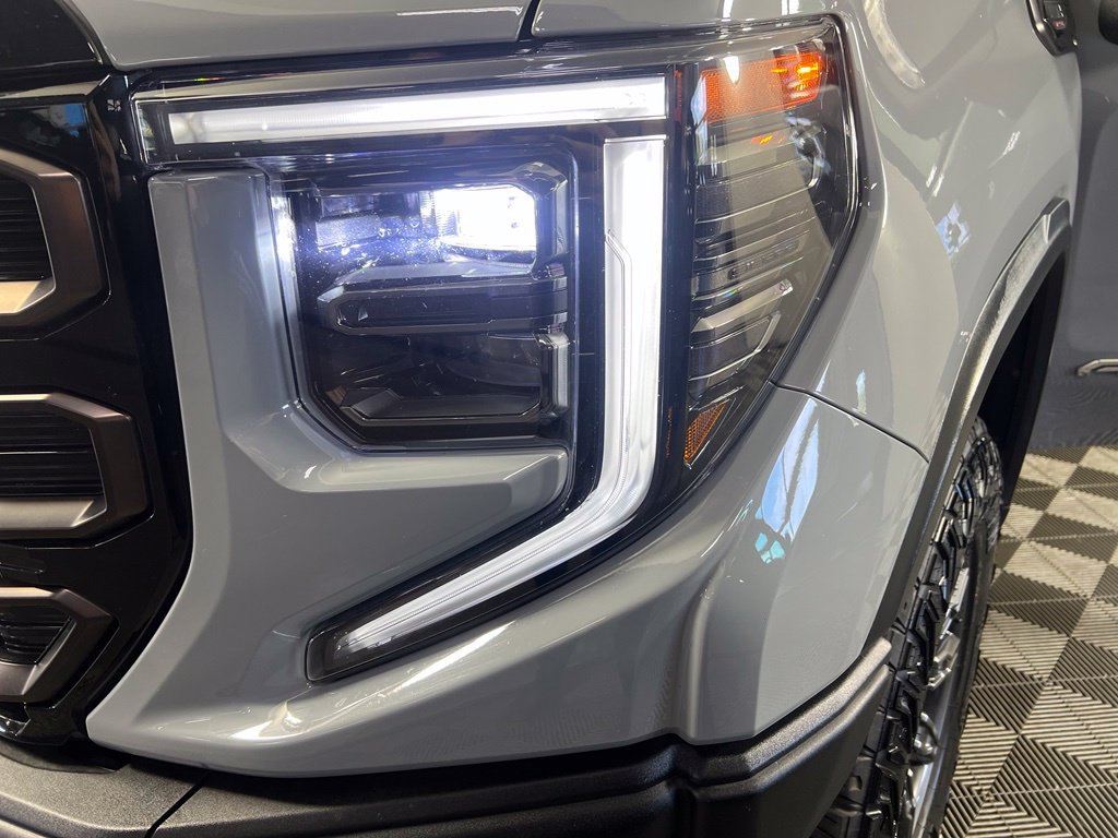 Used 2025 GMC Sierra 1500 AT4X AWD/4WD image 35