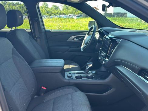 Used 2023 Chevrolet Traverse LT w/ Midnight/Sport Edition AWD/4WD image 44