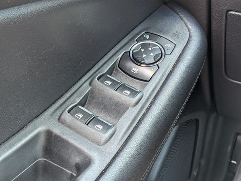 Used 2021 Ford Edge SEL AWD/4WD image 22