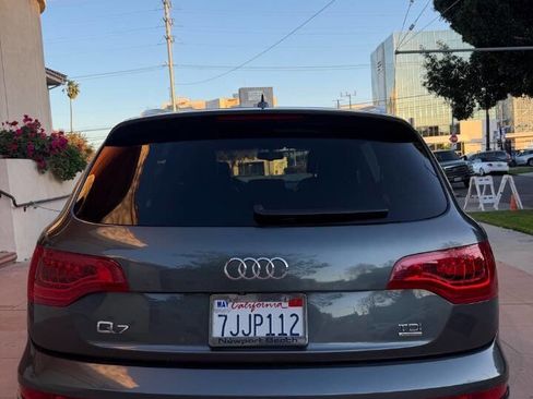 Used 2014 Audi Q7 TDI Prestige w/ Prestige Package image 8
