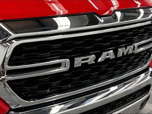Used 2022 RAM 1500 Big Horn AWD/4WD image 32