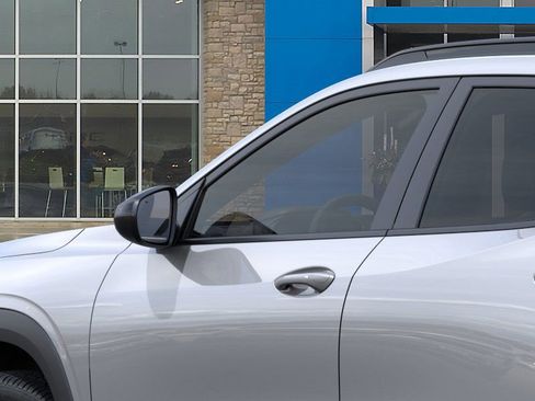 New 2026 Chevrolet Trax RS image 12