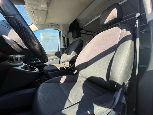 Used 2022 Mercedes-Benz Metris image 15