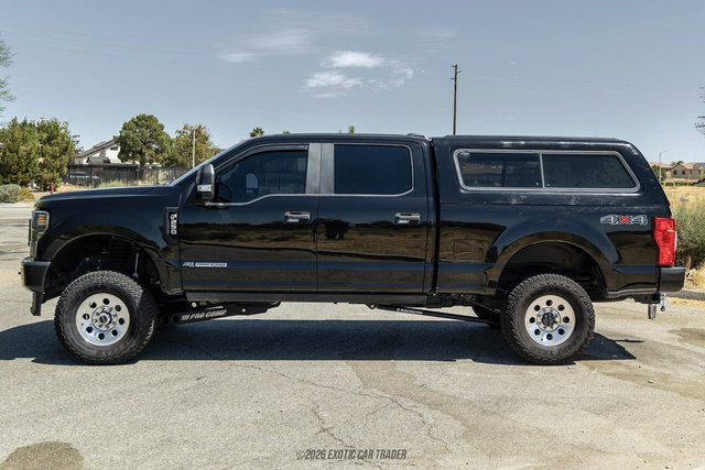 Used 2020 Ford F250 4x4 Crew Cab Super Duty image 3