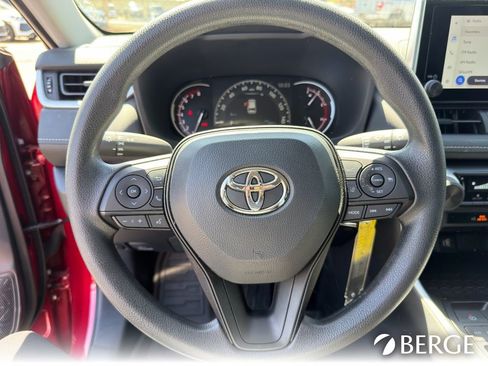 Used 2025 Toyota RAV4 LE FWD image 15