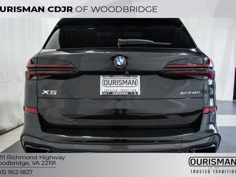 Used 2024 BMW X5 xDrive40i w/ M Sport Package AWD/4WD image 5