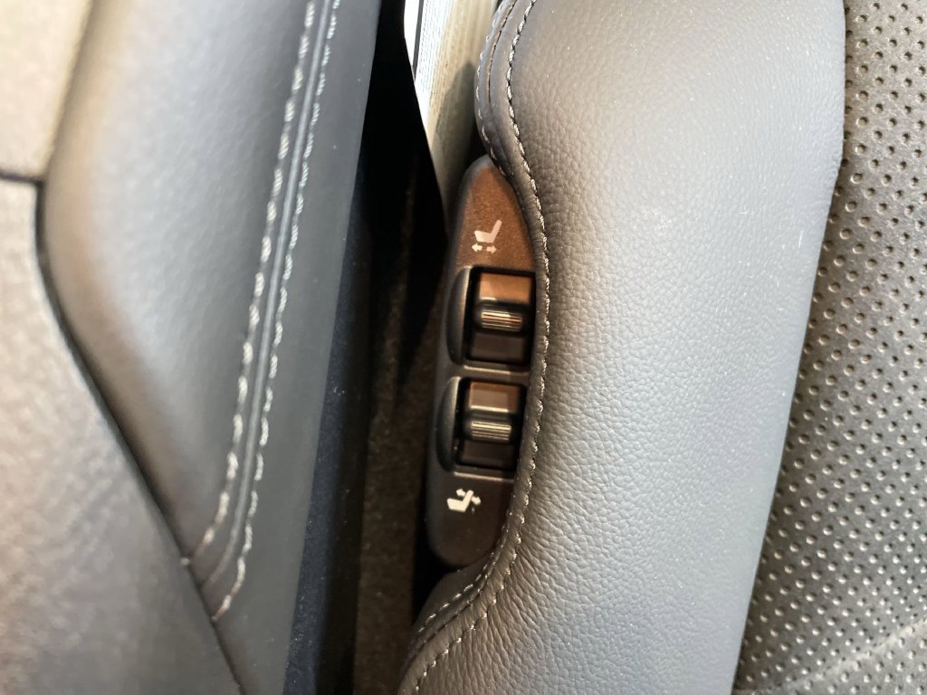 New 2026 Nissan Z Performance w/ Floor Mat Package RWD image 18