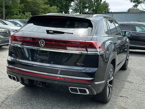 Used 2026 Volkswagen Atlas Cross Sport SEL Premium R-Line AWD/4WD image 4