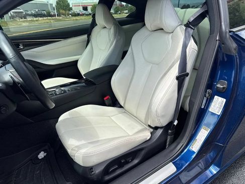 Used 2020 INFINITI Q60 Red Sport 400 w/ Proactive Package RWD image 9