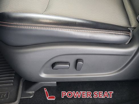 Used 2020 Nissan Pathfinder SV w/ Rock Creek Edition image 25