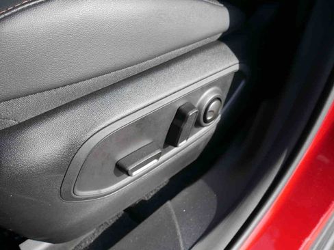 New 2026 Jeep Cherokee Limited image 24