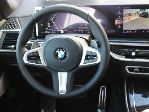 New 2026 BMW X7 xDrive40i image 17