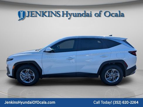 New 2026 Hyundai Tucson SE image 7