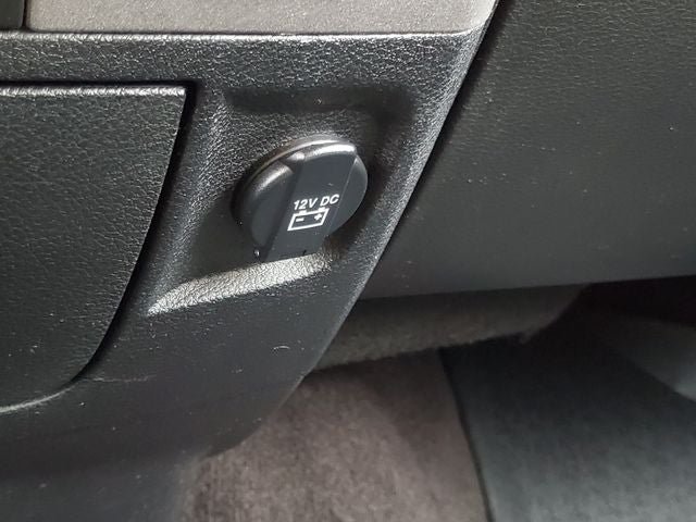 Used 2017 RAM 1500 ST w/ SXT Appearance Group AWD/4WD image 18