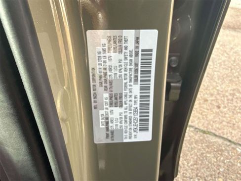 Certified 2025 MAZDA CX-70 3.3 Turbo S w/ Premium Plus image 27