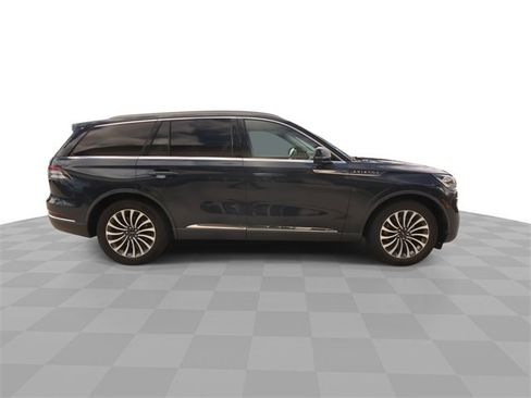 Used 2022 Lincoln Aviator Reserve w/ Equipment Group 201A image 16