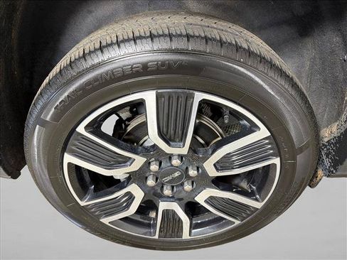 Used 2022 GMC Acadia SLT w/ Technology Package FWD image 19