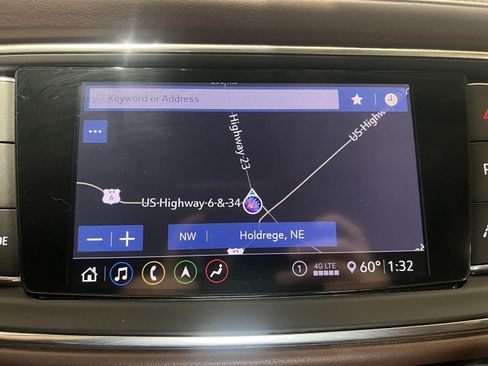 Used 2020 Buick Enclave Avenir w/ Avenir Technology Package AWD/4WD image 15