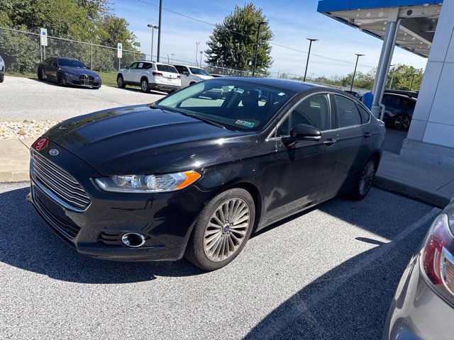 Used 2016 Ford Fusion Titanium FWD image 1