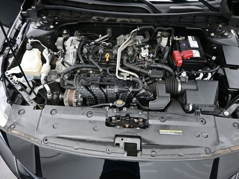 Used 2022 Nissan Altima 2.5 SV image 15