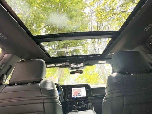 Used 2025 Ford F150 Raptor w/ Equipment Group 803A Raptor R image 6