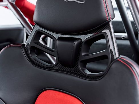 Used 2019 Porsche 911 GT2 RS RWD image 66