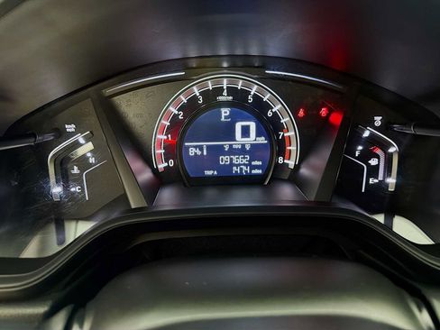 Used 2019 Honda CR-V LX image 10