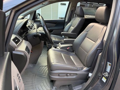 Used 2016 Honda Odyssey Touring image 29