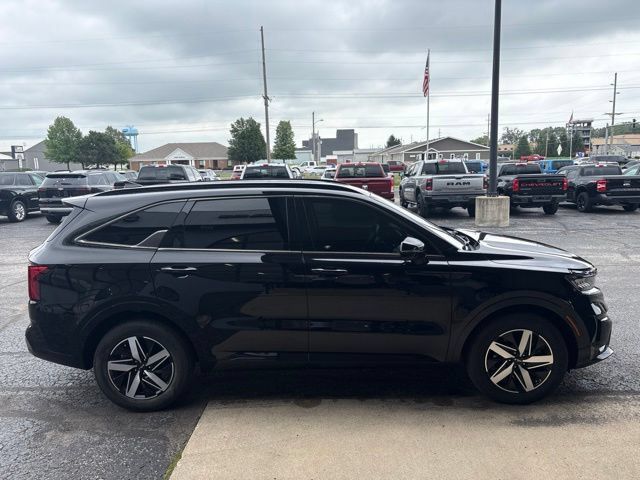 Used 2022 Kia Sorento S FWD image 6