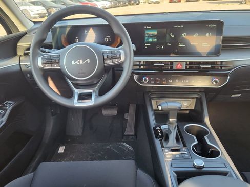 New 2026 Kia K5 LXS FWD image 12