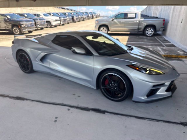 Used 2021 Chevrolet Corvette Stingray Premium Conv w/ Z51 Performance Package RWD image 13