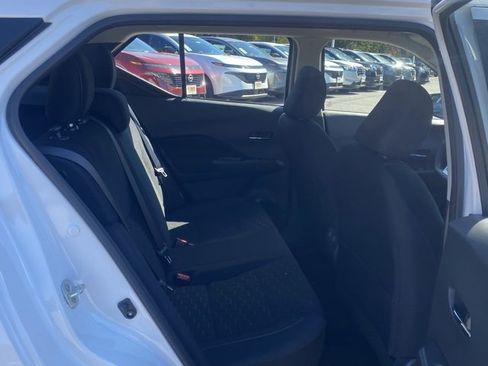 Certified 2024 Nissan Kicks SV image 28