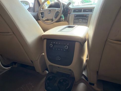Used 2012 GMC Yukon SLT w/ Texas Edition RWD image 7