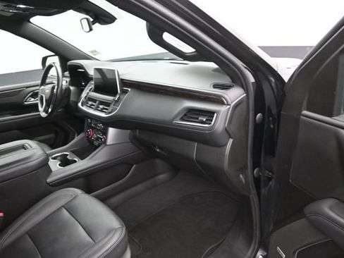 Used 2022 Chevrolet Tahoe LT AWD/4WD image 9