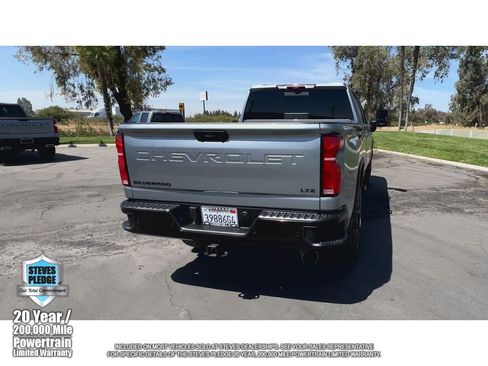Used 2025 Chevrolet Silverado 3500 LTZ w/ LTZ Plus Package AWD/4WD image 12