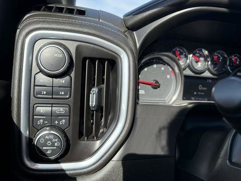 Used 2021 Chevrolet Silverado 2500 LTZ w/ LTZ Plus Package image 25