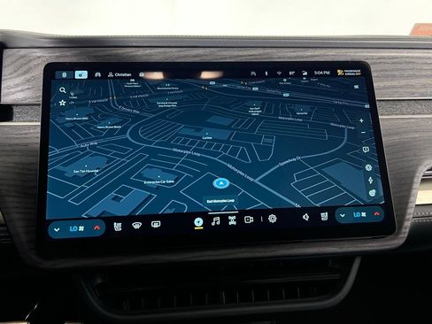 Used 2024 Rivian R1S Launch Edition image 20